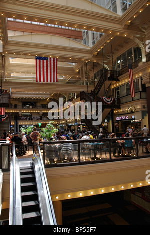 Bourse Foodcourt, Philadelphia, Pennsylvania, USA Banque D'Images