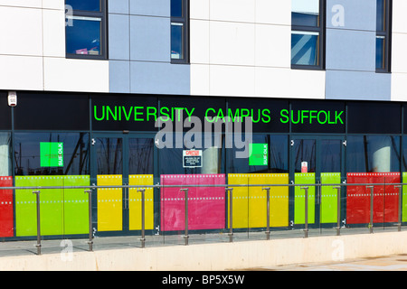 University Campus Suffolk sur le quai à Ipswich, Suffolk, UK Banque D'Images