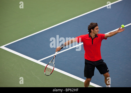 Roger Federer (SUI) qui se font concurrence sur les demi-finales du tournoi de tennis de l'US Open 2009