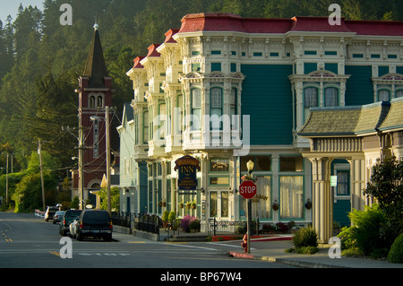 Le Victorian Inn, au centre-ville de Ferndale, California Banque D'Images