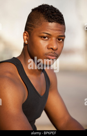 Portrait d'un jeune homme Banque D'Images