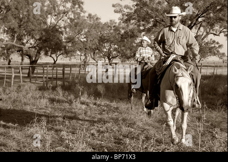 Cowboys à cheval Banque D'Images