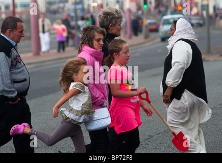 Les gens de Blackpool, au nord ouest de l'Angleterre. Banque D'Images