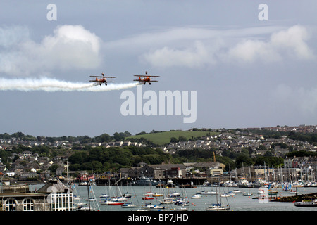 Les marcheurs de l'aile sur l'affichage Breitling Plymouth Plymouth 2010 au cours de l'Air Show Banque D'Images