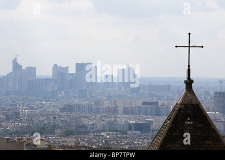 Cross Saint-Pierre de Montmartre vue depuis le dôme de la Basilique du Sacré-Cœur, Paris, France., Paris, France. Banque D'Images