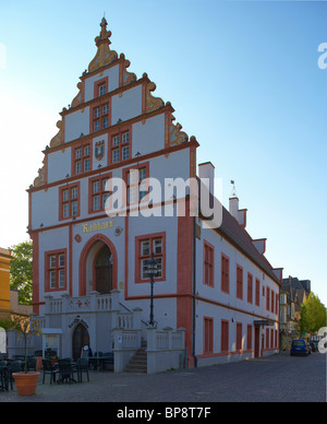 Ancien hôtel de ville Renaissance avec fronton, Place du marché de Bad Salzuflen, Strasse der Weserrenaissance, Euskirchen, Amérique du Rhine-Westpha Banque D'Images