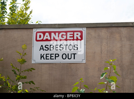 Tenir hors Amiante Danger Sign Banque D'Images