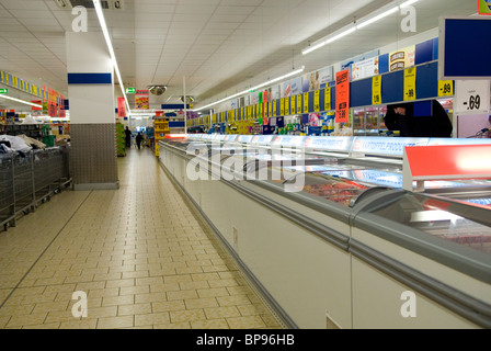 Frozen Food ministère intérieur supermarché Aldi Berlin Allemagne Europe Banque D'Images
