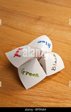 Fortune Teller papier close up Banque D'Images