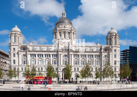 Le port de Liverpool building ' ' au Pier Head, Liverpool, Royaume-Uni Banque D'Images