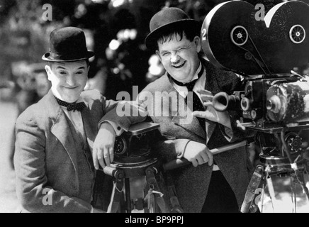 STAN LAUREL & OLIVER HARDY Laurel & Hardy (1934) Banque D'Images