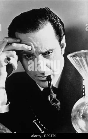 BASIL RATHBONE SHERLOCK HOLMES : THE HOUND OF THE BASKERVILLES (1944) Banque D'Images