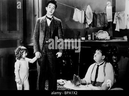 STAN Laurel, Oliver Hardy, emballer vos ennuis, 1932 Banque D'Images