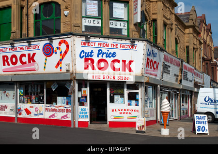 Un doux traditionnel rock shop shop à Blackpool, England, UK Banque D'Images