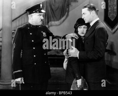 CONSTANCE CUMMINGS, Edmund LOWE, sept pécheurs, 1936 Banque D'Images