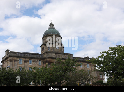 L'extérieur de l'hôpital Dr Gray Écosse Elgin Août 2010 Banque D'Images