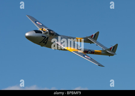 DH115 Vampire T11, G-reg VTII, construit 1954, affichant à Sywell Banque D'Images