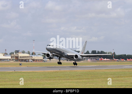 Royal New Zealand Air Force Boeing 757 N7572/2 de 40 terres Whenuapai Escadron après sa routine d'affichage répétition pour la riat Banque D'Images