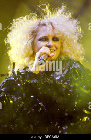 Alison Goldfrapp de Goldfrapp performing live at V Festival 2010 Banque D'Images