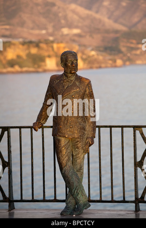 Le roi Alphonse d'Espagne Statue en bronze à Nerja Banque D'Images