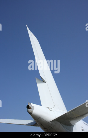 D'un ascenseur et d'un gouvernail à l'arrière de l'Airbus A380 Banque D'Images