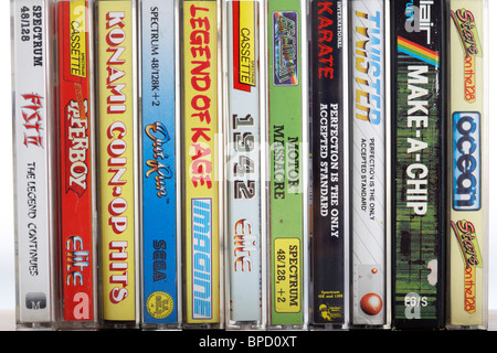 Sélection des bandes de jeu pour Sinclair ZX Spectrum 48k ou 128k accueil ordinateur Banque D'Images