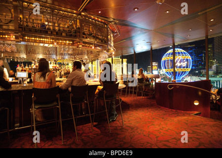 Le bar du restaurant Tour Eiffel, l'Hôtel de Paris, Las Vegas, Nevada, USA Banque D'Images