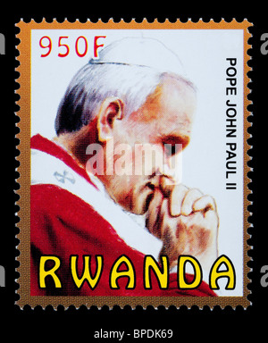 RWANDA - circa 2009 : un timbre-poste imprimé en Rwanda montrant le Pape Jean Paul II, circa 2009 Banque D'Images