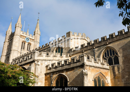 Église St Nichols construite en 1532 dans la région de Newbury Berkshire UK Banque D'Images