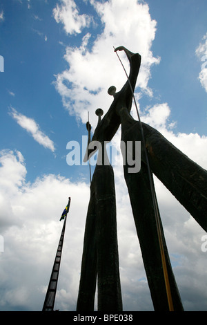 Os Candangos ou les guerriers sculpture à Praca dos Tres Poderes, Brasilia, Brésil. Banque D'Images
