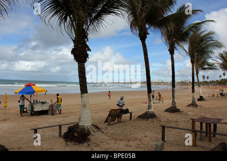 Itapuã Beach à Salvador, Bahia Banque D'Images
