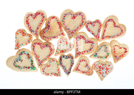Les cookies fait maison en forme d'un coeur Banque D'Images