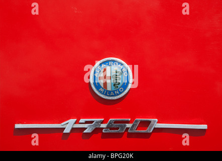 Vue rapprochée d'une Alfa Romeo voiture classique, England, UK Banque D'Images