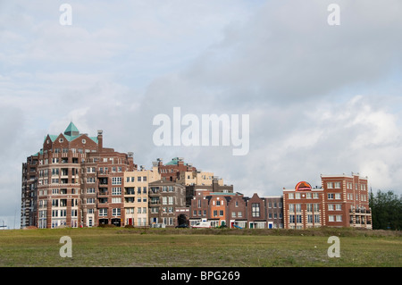 Lelystad capitale de la province de Flevoland construit sur un terrain qui a été fondée en 1967 Batavia Stad Banque D'Images