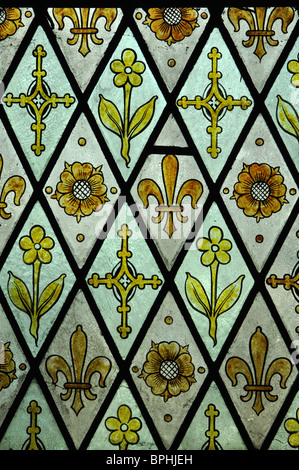 Vitraux à motifs, Église Saint Jean-Baptiste, Belton, Leicestershire, England, UK Banque D'Images