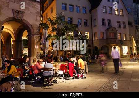 Hans dans la chance fontaine, vieille ville, Stuttgart, Bade-Wurtemberg, Allemagne Banque D'Images