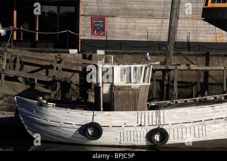 Le port dans le port de Scotish Eyemouth. Banque D'Images