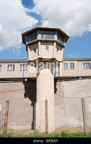 L'ex-Allemagne de secret d'État ou de la police de sécurité à la prison de la STASI à Berlin Hohenschönhausen Allemagne Banque D'Images