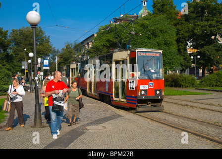 Tramway à Plac Grunwaldzki square centre de Szczecin Pologne Europe Occidentale Banque D'Images