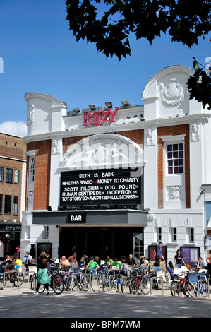 Le Ritzy Cinema, Brixton, Ovale Coldharbor Lane, Brixton, London Borough of Lambeth, Greater London, Angleterre, Royaume-Uni Banque D'Images