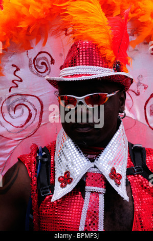 Portrait d'une danseuse au carnaval de Notting Hill, London, England, UK Banque D'Images