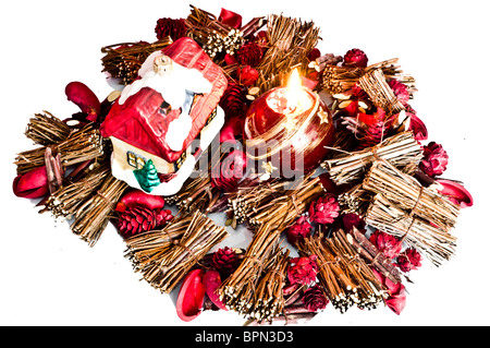 Bombettes Noël bougie et isolated on white Banque D'Images