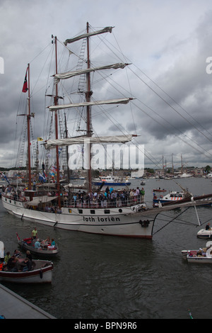 Tall Ship Sailing sur Het IJ Banque D'Images