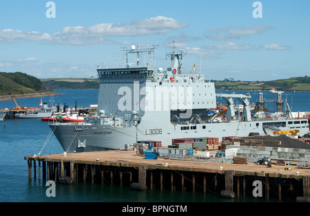 Le HMS Mounts Bay à port à Falmouth, Cornwall, UK Banque D'Images