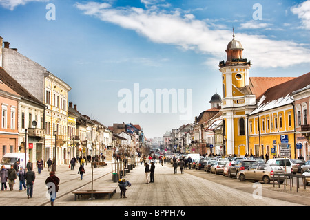 Le centre-ville de Cluj Napoca en Roumanie. Banque D'Images