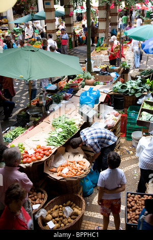 Mercado DOS Lavradores - Marché en Funchal - Madeira Banque D'Images