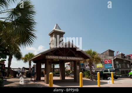 John's Pass Centre à Madeira Beach près de St Petersburg, Florida, USA Banque D'Images