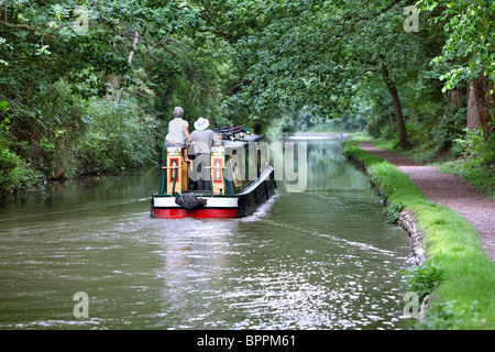 Grand classique sur le canal d'Oxford, près de Brinklow, Warwickshire Banque D'Images