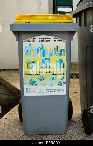 Bac de recyclage français Banque D'Images