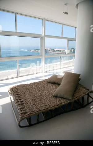 Appartement de luxe donnant sur un ultra sur Rio de Janeiro, Brésil, la plage de Copacabana, certains des biens immobiliers de premier ordre. Banque D'Images